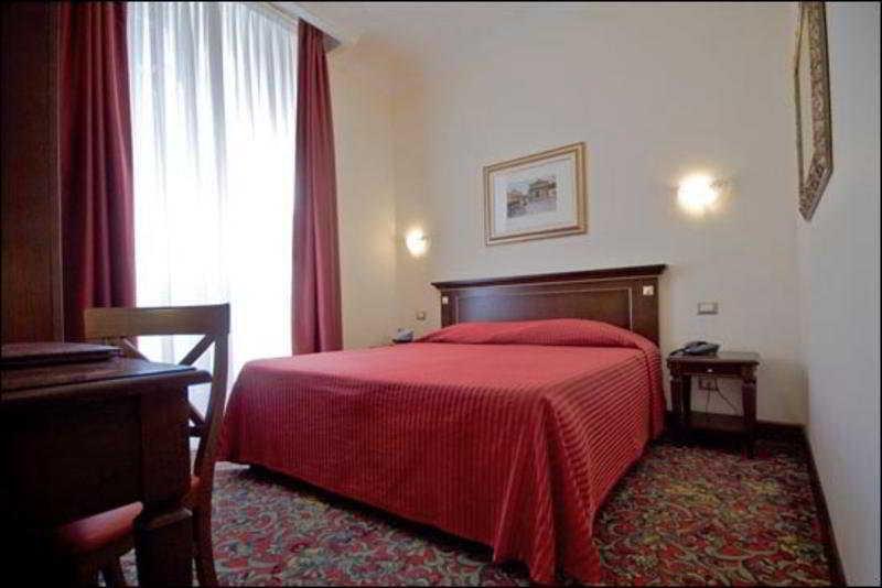 Hotel Beau Site - Antica Residenza Rzym Zewnętrze zdjęcie